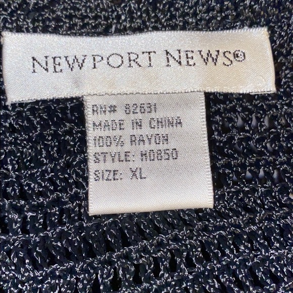 NWOT Newport News crochet flower embroidered top - Picture 7 of 7